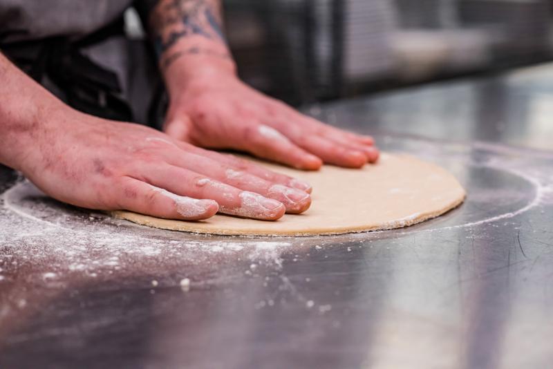 Pizza Base Rising 10